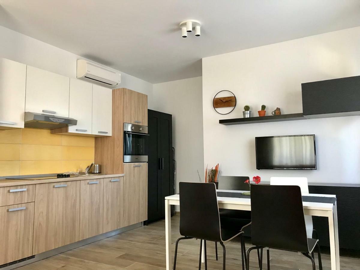 Fine & Shine Apartment Pula Exterior photo